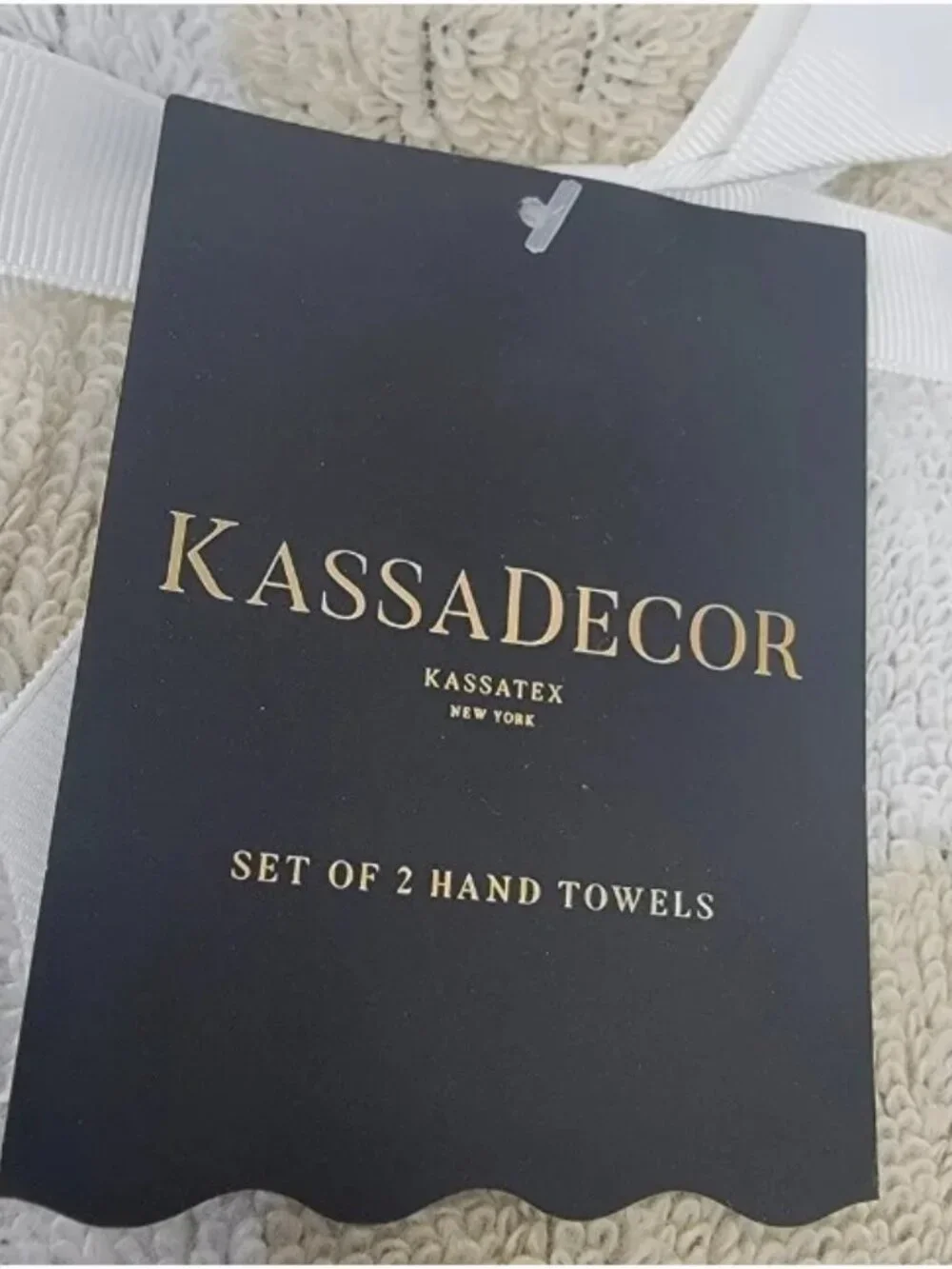NWT KASSATEX Set Of 2 Spooky Pumpkins Bath Hand Towels